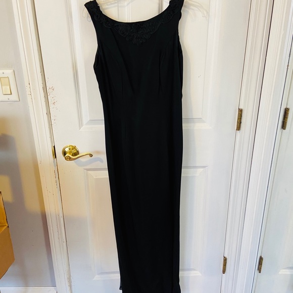 Black a Formal Dress - Picture 1 of 4